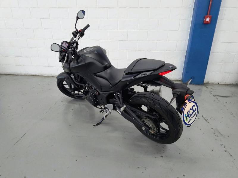 YAMAHA - MT - 2023/2023 - Preta - R$ 32.900,00