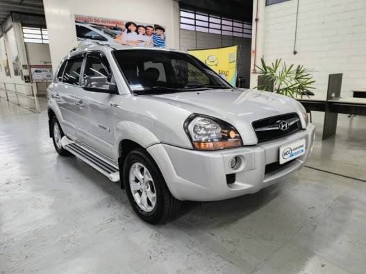 HYUNDAI - TUCSON - 2010/2011 - Prata - R$ 42.900,00