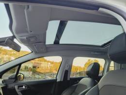 PEUGEOT - 2008 - 2015/2016 - Branca - R$ 59.900,00